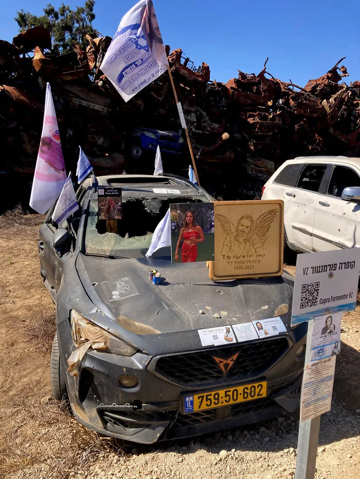 I Took Photos Of The Israeli Border Where People Live (13 Pics)