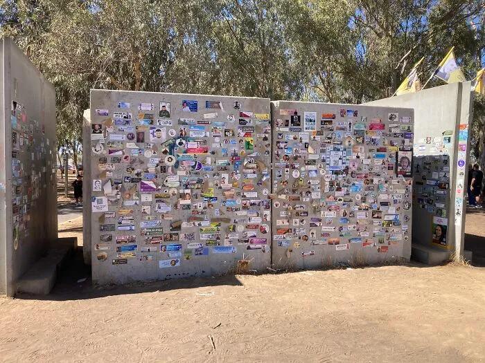 I Took Photos Of The Israeli Border Where People Live (13 Pics)