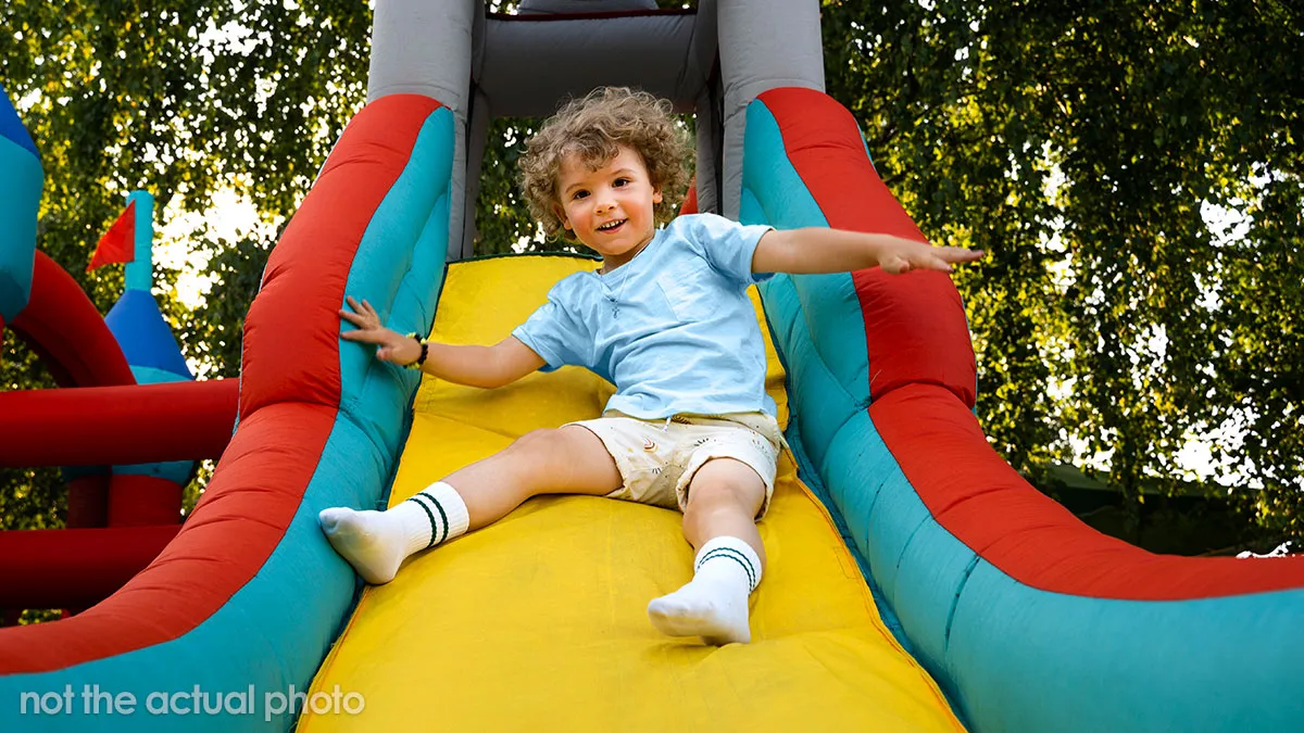 Mom Calls Out Parents Who Think Their Kids’ Chaotic Behavior In Public Places Is “Cute”