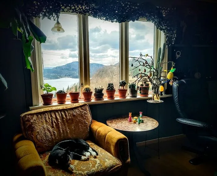 Easter. Ombo. Norway