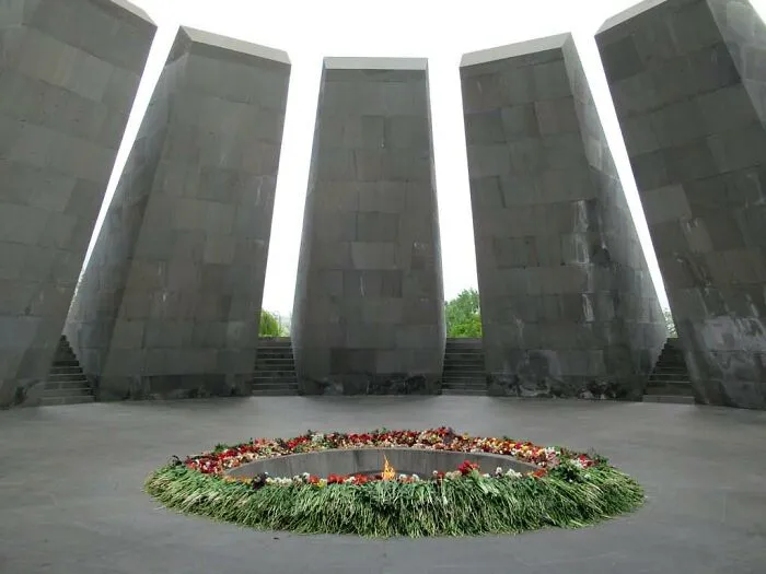 30 Significant Historical Events That Were Grislier Than Perceived