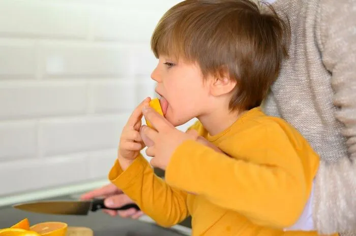 50 Things The “Weird” Kid At School Did That Still Haunt People Years Later
