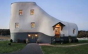 “That’s It, I’m Architecture Shaming”: 30 Buildings That Look So Bad, People Just Had To Shame Them