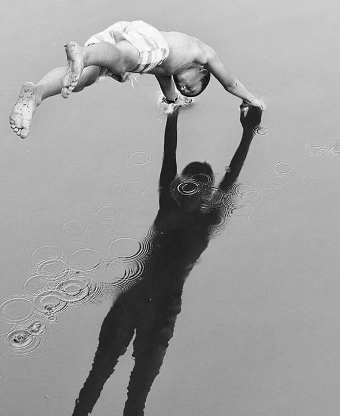 33 Highly Amusing Street Photos Shared On This Instagram Page (New Pics)
