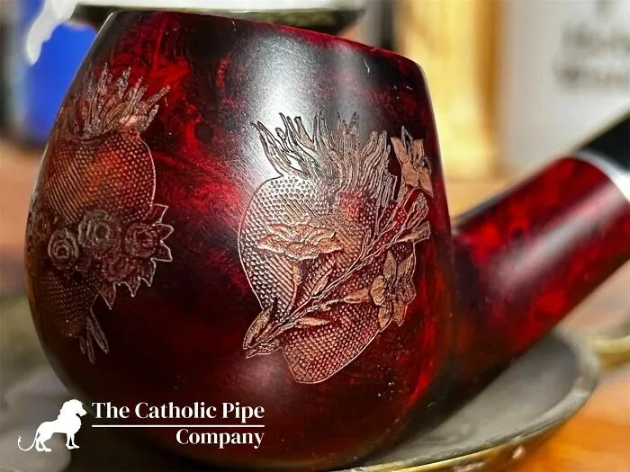This Nebraskan Artist Crafts Incredible Pipes Featuring Saints, Angels, And Sacred Symbols (29 Pics)