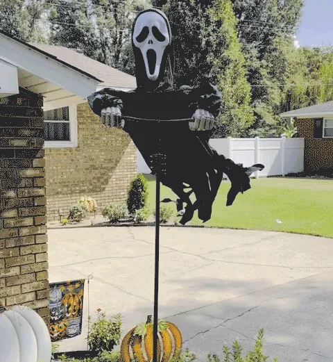 Terrorize The Local Bird Population With This Flying <a Style="Display:inline;" Href="Https://Www.amazon.com/Larpgears-Scarecrow-Screaming-Halloween-Decoration/Dp/B09bc64b85?ie=utf8&th=1&linkcode=ll1&tag=bpturtle-20&linkid=6ccaffc8b59280a25d5bbd0f7bedfa17&language=en_us&ref_=as_li_ss_tl" Target="_blank"><span Style="Font: Inherit; Color: #d74b1f;"> Scream Scarecrow</Span>