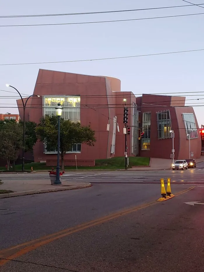 “That’s It, I’m Architecture Shaming”: 30 Buildings That Look So Bad, People Just Had To Shame Them