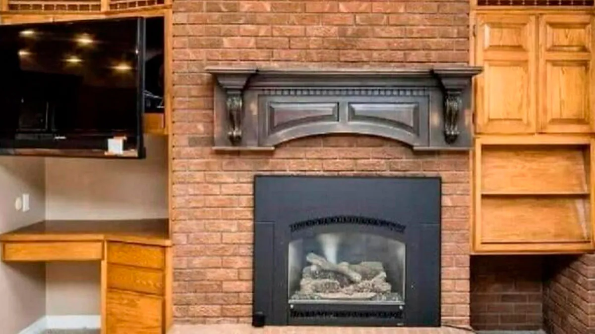 30 Of The Funniest Real Estate Listing Fails (New Pics)