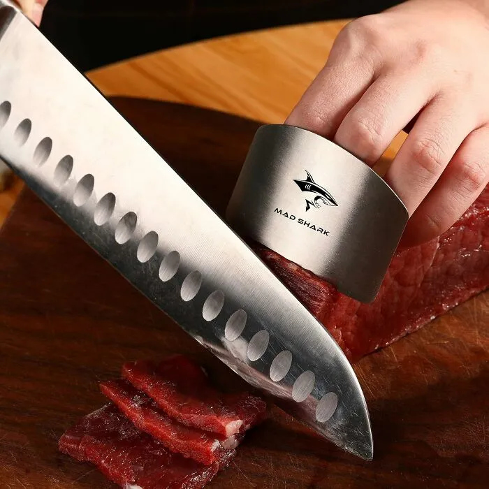 Say 'Goodbye' To Accidental Fingertip Amputations And 'Hello' To Confident Chopping! A   <a Style="Display:inline;" Href="Https://Www.amazon.com/Dp/B07tszjvr6?asc_item-ID=amzn1.ideas.i4as2sfdfyrr&linkcode=ll1&tag=bpdog-20&linkid=99abee759c71eb72bac262fa17d0a13b&language=en_us&ref_=as_li_ss_tl" Target="_blank"><span Style="Font: Inherit; Color: #d74b1f;"> Stainless Steel Finger Protector</Span> Is An Essential Piece Kitchen Safety Gear 
