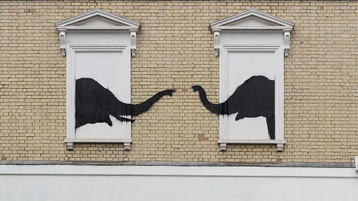Here Are 9 Wild Animals That Were Roaming The Streets Of London, Courtesy Of The Notorious Banksy