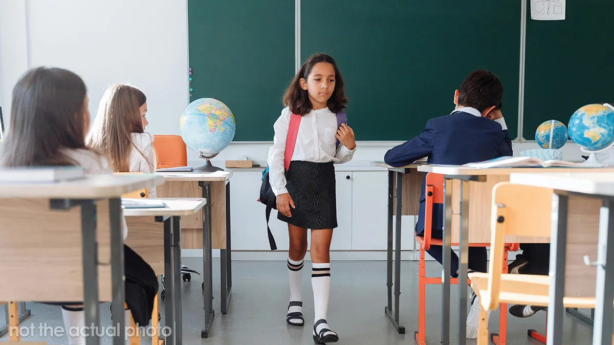 Mom Rebels Against Math Teacher's Rule Allowing Only 1 Bathroom Visit Per Week, Discussion Arises