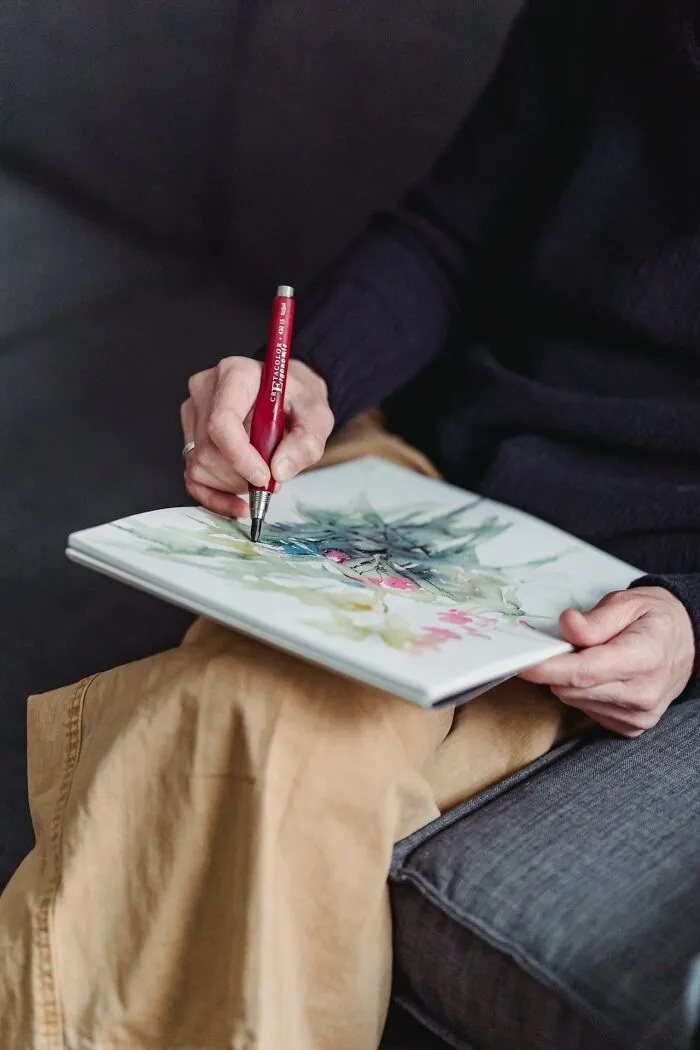 “They Look Ten Years Older”: 30 Things About Aging That Folks In Their 20s Never Think About