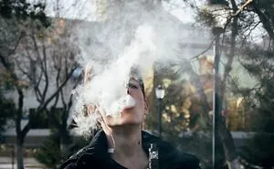 “They Look Ten Years Older”: 30 Things About Aging That Folks In Their 20s Never Think About