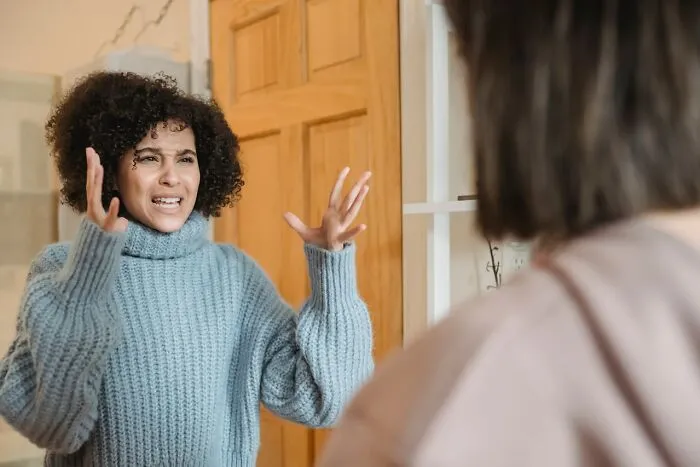 20 Personas cuentan historias sobre sus vecinos horribles y son peores de lo que crees
