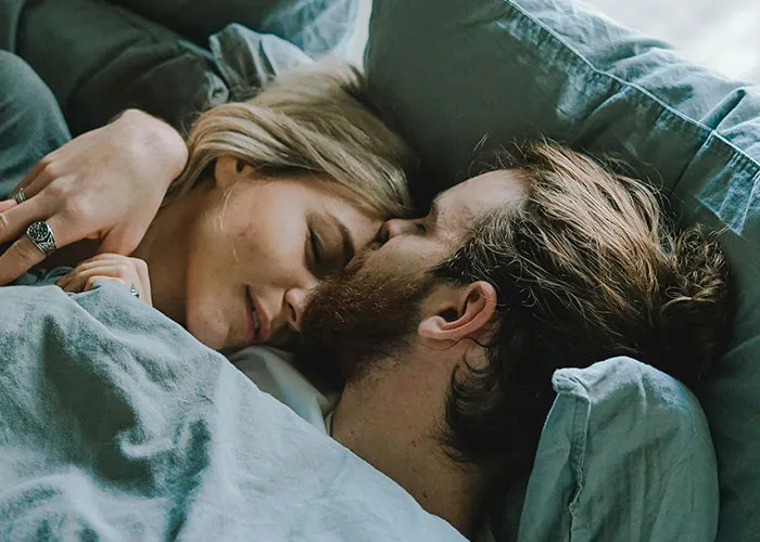 “What’s Something People Romanticize But It’s Actually Horrible?”: 50 People Don’t Hold Back