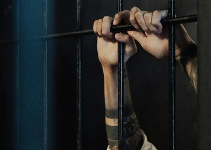 “Karma”: 30 People Open Up About What Happened To Their Bullies