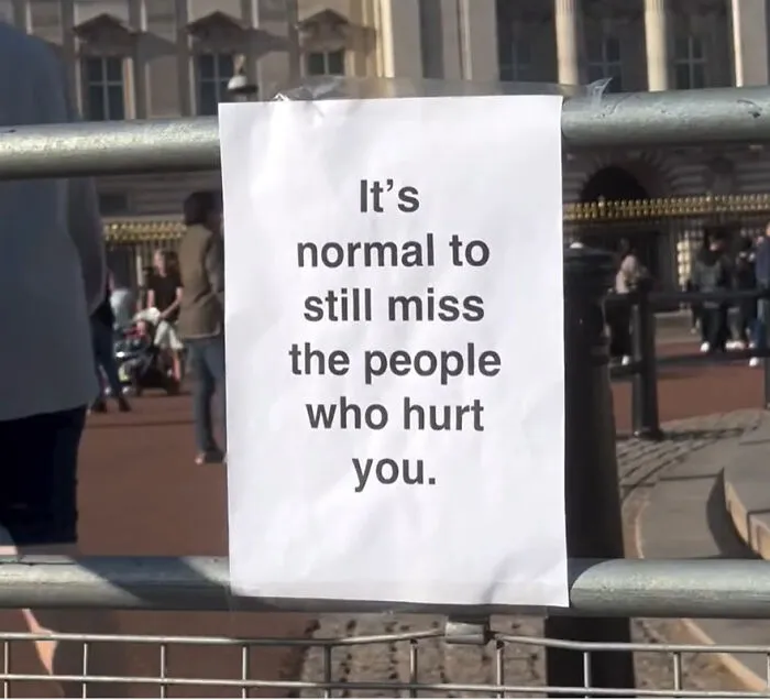 39 Wholesome Messages You Need To See, From The Streets Of London Directly To People’s Hearts