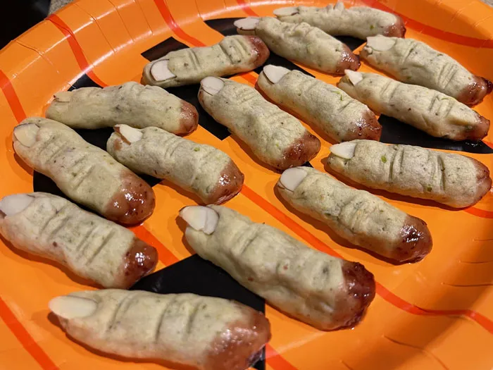 My Colleagues Said My Zombie Fingers Were A Bit Too Lifelike, And I Take That As A Compliment