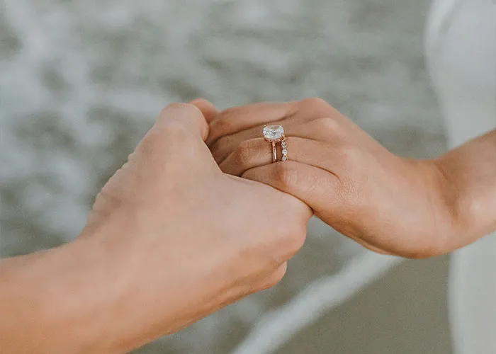 40 Petty But Understandable Reasons That Led Married Couples To Divorce