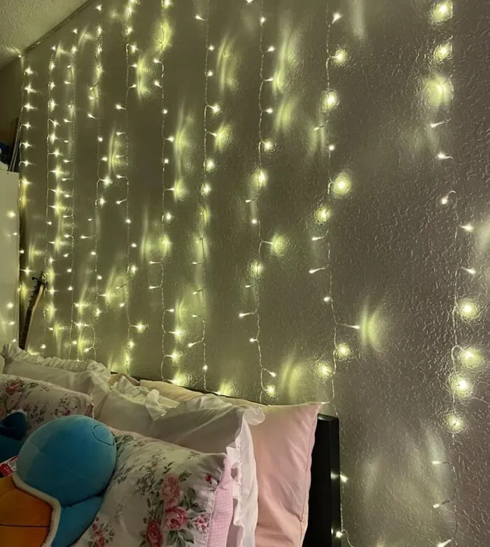 Transform Your Rental's Space Into A Cozy And Enchanting Oasis With A <a Style="Display:inline;" Href="Https://Www.amazon.com/Twinkle-Window-Curtain-String-Light/Dp/B01llsng1e?ie=utf8&th=1&linkcode=ll1&tag=bpgecko-20&linkid=e0771ae53b2f5125f460fb5e496e240e&language=en_us&ref_=as_li_ss_tl" Target="_blank"><span Style="Font: Inherit; Color: #d74b1f;"> 300 LED String Light Curtain</Span>, A Magical And Easy-To-Install Solution That Adds Warmth And Ambiance To Any Room