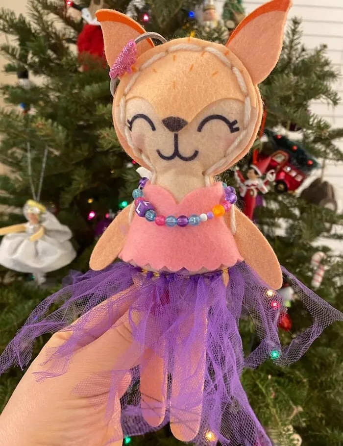 Bring A New Best Friend To Life With The <a Style="Display:inline;" Href="Https://Www.amazon.com/Craft-Tastic-Easy-Sew-Stuffie-Accessories/Dp/B07p9g5vwp?ie=utf8&th=1&linkcode=ll1&tag=bpkomodo-20&linkid=3b15975e8cab2ab28c9f843991aa2528&language=en_us&ref_=as_li_ss_tl" Target="_blank"><span Style="Font: Inherit; Color: #d74b1f;"> Make A Fuzzy Friend Craft Kit</Span>, A Cuddly And Creative Activity That Lets Kids Design And Assemble Their Own Plush Pal