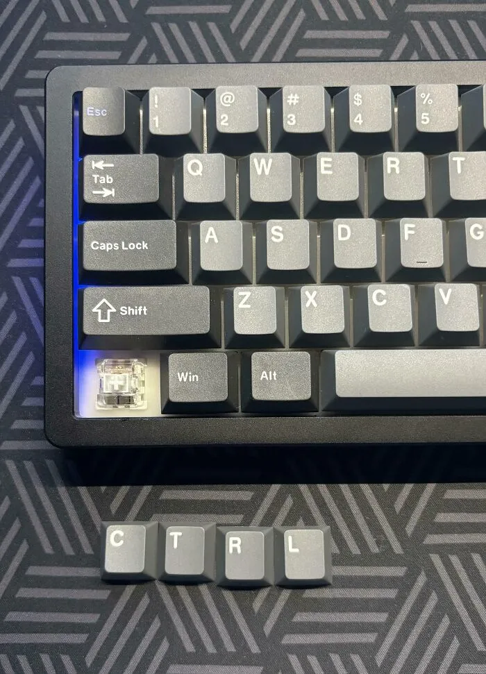 Le dije al vendedor que me faltaba la tecla Ctrl y me envió esto