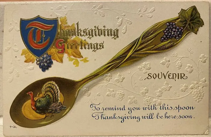 34 Pretty, Amusing And Simply Weird Thanksgiving Postcards From The Past