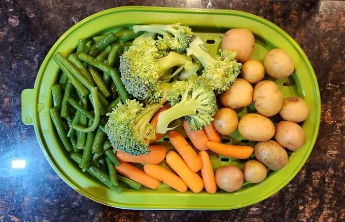Steaming Made Simple With The <a Style="Display:inline;" Href="Https://Www.amazon.com/Goodcook-BPA-Free-Plastic-Microwave-Vegetable/Dp/B00ttzgpo2?ie=utf8&linkcode=ll1&tag=bpbuffalo-20&linkid=2fca230179f607a60550b6a73f2ab79d&language=en_us&ref_=as_li_ss_tl" Target="_blank"><span Style="Font: Inherit; Color: #d74b1f;"> Everyday Microwave Steamer</Span>