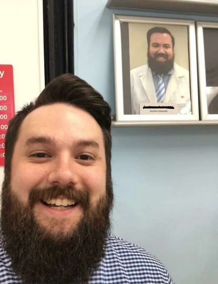 When You Go To Get A Flu Shot And The Pharmacist Is Your Doppelgänger