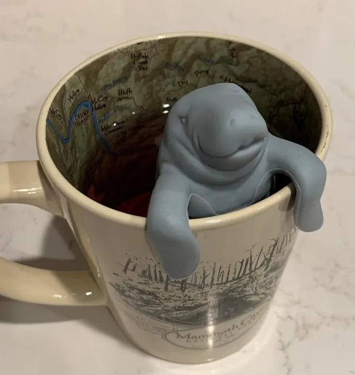 This <a Style="Display:inline;" Href="Https://Www.amazon.com/Fred-Manatea-Silicone-Tea-Infuser/Dp/B00b5ee0a6?ie=utf8&th=1&linkcode=ll1&tag=bplemur-20&linkid=1593a9b7ffb5fd18412c3d3c7aeb16e3&language=en_us&ref_=as_li_ss_tl" Target="_blank"><span Style="Font: Inherit; Color: #d74b1f;"> Manatee Tea Infuser</Span> Is The Sea-Riously Cute Way To Steep Your Favorite Loose Leaf Tea