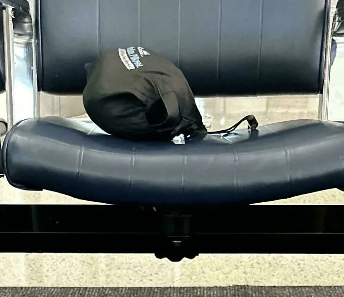 Dear Rude Couple Who Put Their Bag On A Seat So Nobody Would Sit Next To You During The Flight Delay, You Left That Bag Behind In Iah Terminal E. I Enjoyed Watching You Walk Away And Forget It
