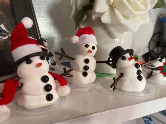 Let It Snow, Let It Snow, Let It Snow! This <a Style="Display:inline;" Href="Https://Www.amazon.com/Snowman-Molding-Christmas-Stocking-Stuffers/Dp/B0b6v356nl?ie=utf8&linkcode=ll1&tag=bplamb-20&linkid=4504830593d83e04ab1c05ca07475f96&language=en_us&ref_=as_li_ss_tl" Target="_blank"><span Style="Font: Inherit; Color: #d74b1f;"> Build A Snowman Kit </Span> Has Everything Your Little One Needs To Create The Coolest Snowman On The Block