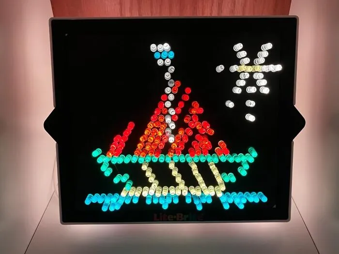 This <a Style="Display:inline;" Href="Https://Www.amazon.com/Lite-Brite-Classic-Favorite-Retro-Toy/Dp/B01n6b8sx0?ie=utf8&linkcode=ll1&tag=bplamb-20&linkid=bf829307e31591bf8f3c5b7a3bb039e2&language=en_us&ref_=as_li_ss_tl" Target="_blank"><span Style="Font: Inherit; Color: #d74b1f;"> Lite-Brite </Span> Is The Classic Toy That's Making A Comeback! It's The Perfect Way To Unleash Your Child's Inner Artist And Create Glowing Masterpieces 