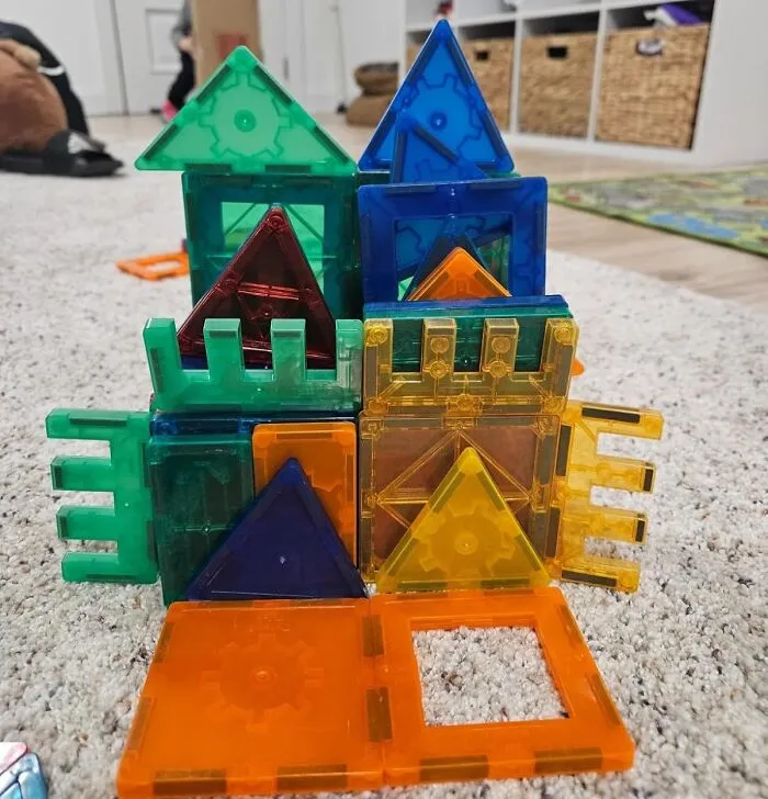 These <a Style="Display:inline;" Href="Https://Www.amazon.com/Magnetic-Building-Preschool-Montessori-Creativity/Dp/B0bgltyw59?ie=utf8&linkcode=ll1&tag=bpcamel-20&linkid=65702725d112c5b077d5fa77f08a5dac&language=en_us&ref_=as_li_ss_tl" Target="_blank"><span Style="Font: Inherit; Color: #d74b1f;"> Magnetic Building Tiles</Span> Will Have Your Kids Constructing Amazing 3D Creations In A Snap! They're A Fun And Engaging Way To Inspire Creativity And Learning