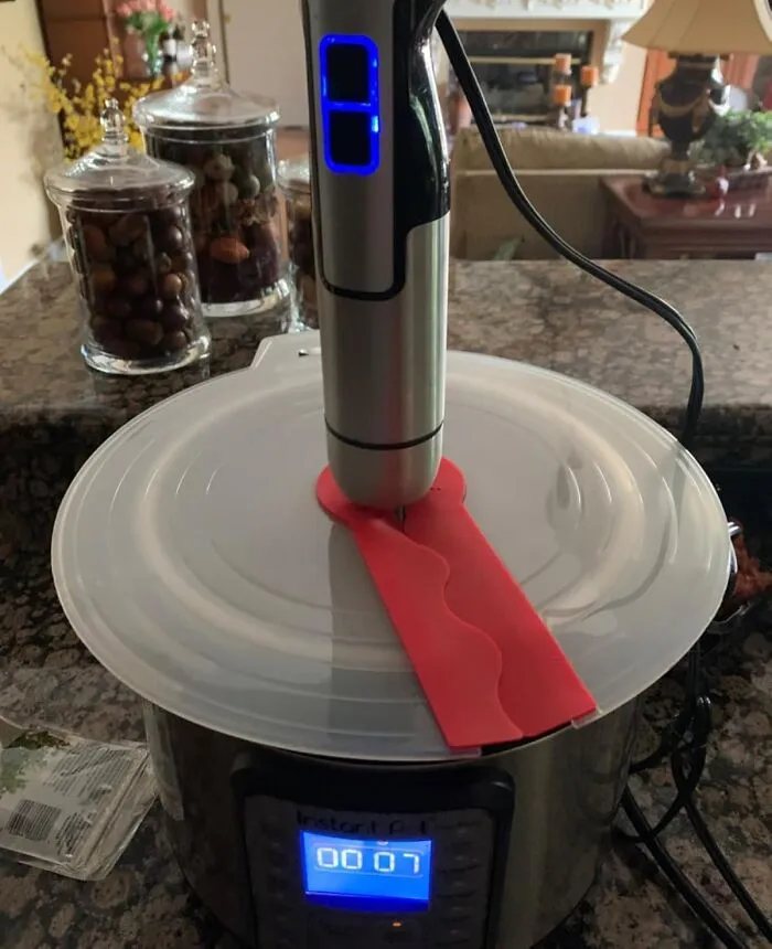 Whip Up A Storm In The Kitchen Without The Stress Of Messy Splatters, Courtesy Of The Clever <a Style="Display:inline;" Href="Https://Www.amazon.com/Isponre-Silicone-Splatter-Compatible-Crockpot/Dp/B0d1trgkc8?ie=utf8&linkcode=ll1&tag=bpzebra-20&linkid=3d2123d879b60b49b699891ee120254a&language=en_us&ref_=as_li_ss_tl" Target="_blank"><span Style="Font: Inherit; Color: #d74b1f;"> Hand Mixer Splatter Guard</Span>
