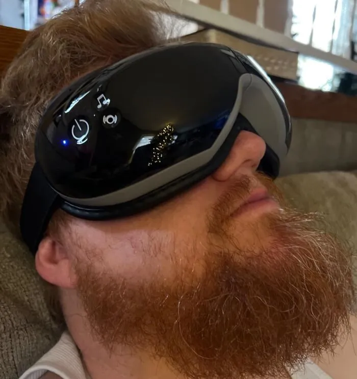 Tired Eyes Got You Feeling Like You've Been Staring At A Spreadsheet For A Million Years? This <a Style="Display:inline;" Href="Https://Www.amazon.com/Renpho-Massager-Compression-Bluetooth-Rechargeable/Dp/B088bcrxhj?ie=utf8&th=1&linkcode=ll1&tag=bpfox-20&linkid=d1c957d0c8b75f8fd49d0e13742dd889&language=en_us&ref_=as_li_ss_tl" Target="_blank"><span Style="Font: Inherit; Color: #d74b1f;"> Eye Massager</Span> Is The Spa Treatment Your Peepers Deserve, And It's On Sale For A Price That Won't Make Your Wallet Cry