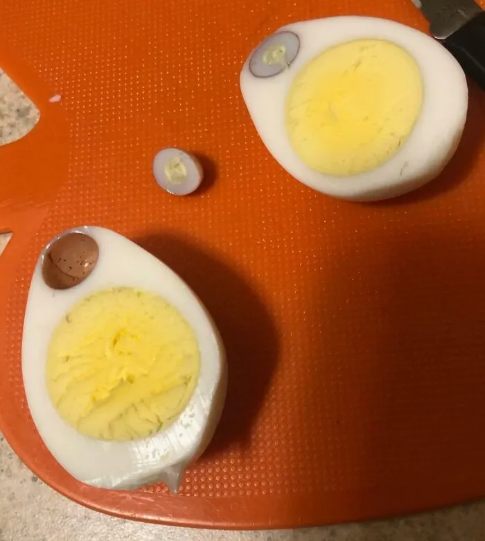 My Sister Found This Tiny Egg Inside Her Hard Boiled Egg
