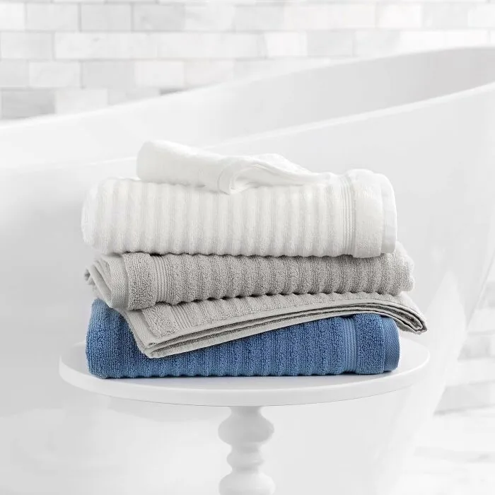 Wrap Yourself In Martha's Signature Luxury With Her Plush <a Style="Display:inline;" Href="Https://Www.amazon.com/Martha-Stewart-Textured-Cotton-Towels/Dp/B0bhl167yr?th=1&linkcode=ll1&tag=bporangutan-20&linkid=7477fb699e2f5a805c082cb8b4f7250c&language=en_us&ref_=as_li_ss_tl" Target="_blank"><span Style="Font: Inherit; Color: #d74b1f;"> 100% Cotton Bath Towels Set Of 6</Span>