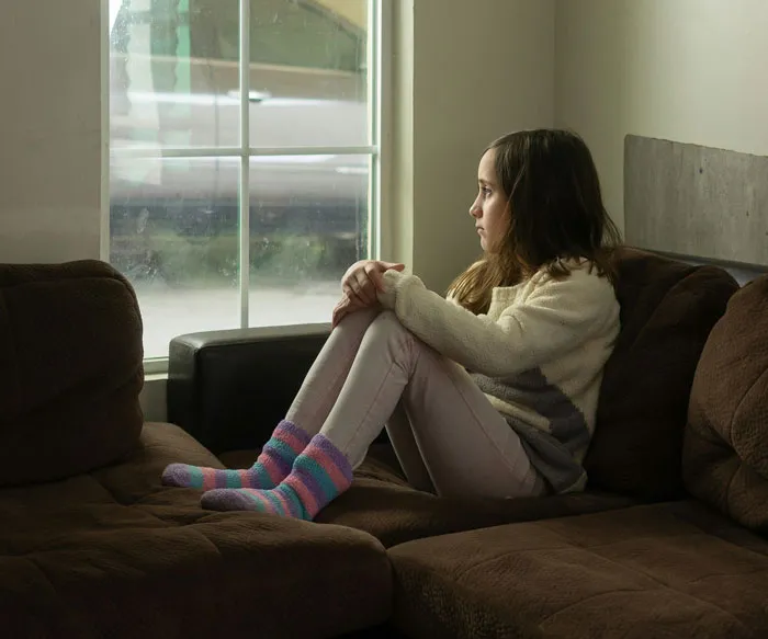 20 Personas comparten las "normas de la casa" más extrañas que tuvieron que acatar en su infancia