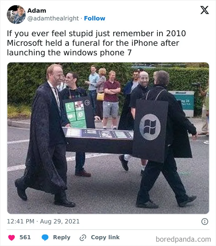 Just 30 Hilariously Random Posts Shared On This Insta Account (New Pics)