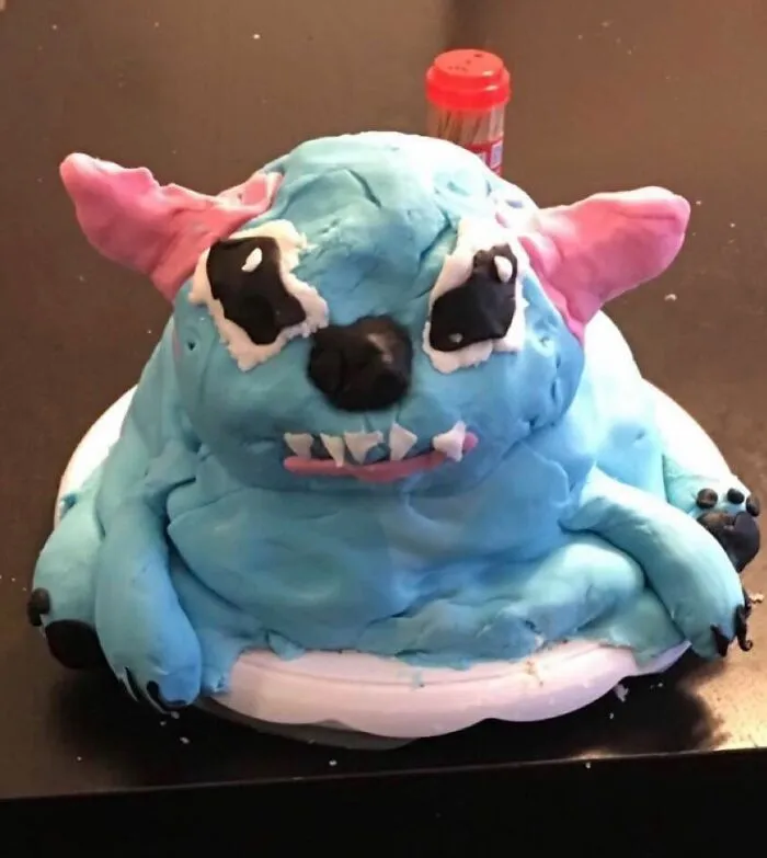These Nightmarish Cakes Might Leave You In Nervous Laughter (32 Pictures)
