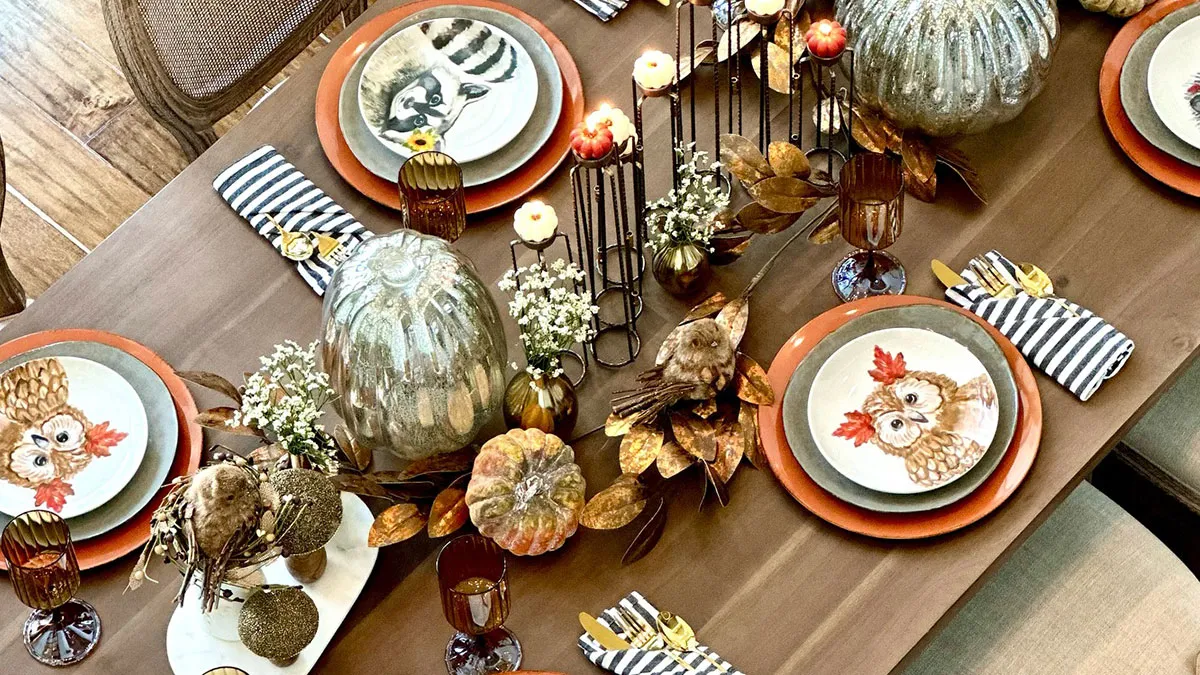 30 People Who Won At Decorating Their Homes For Thanksgiving (New Pics)