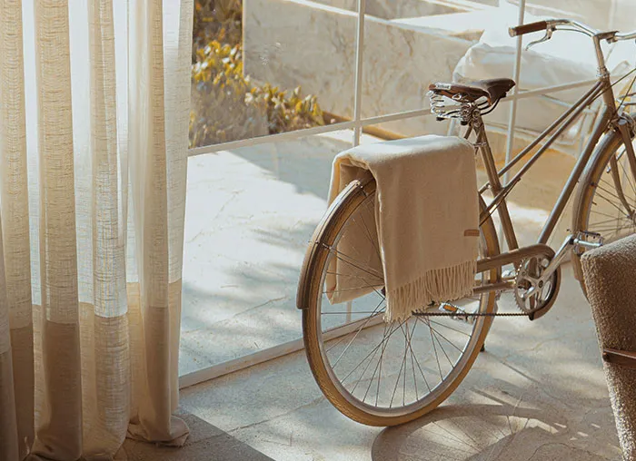 40 Unhinged Things One May See In A Home And Think, ‘Oh No, Not Today’