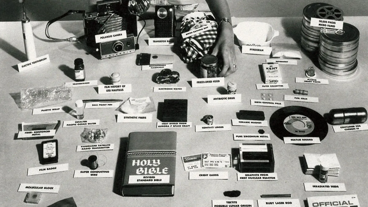 Blasts From The Past: 30 Interesting And Cool Historical Time Capsules