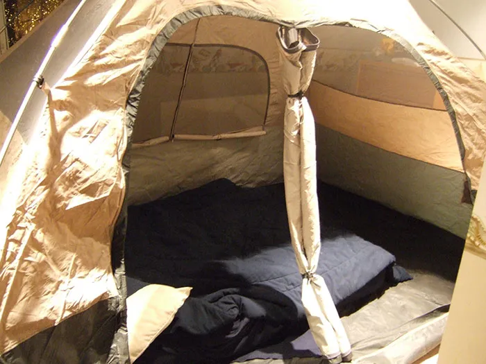 “No One Can Stop Me”: 40 People Confess To The Weirdest Things They Do Living Alone