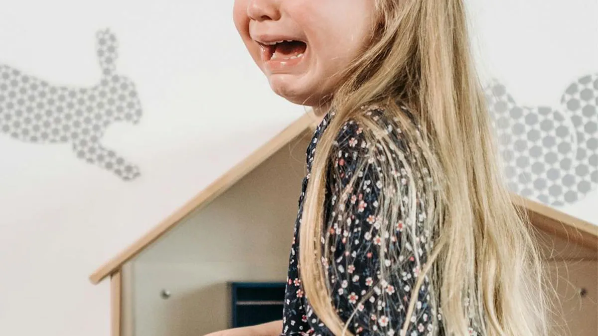 Woman Shares Her Hobby With Friend’s Daughter, Gets Silent Treatment For Not Gifting The Supplies