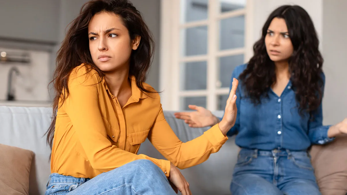 Couple Invite Themselves To Sister’s Apartment, Try To Enforce Their Ridiculous Rules