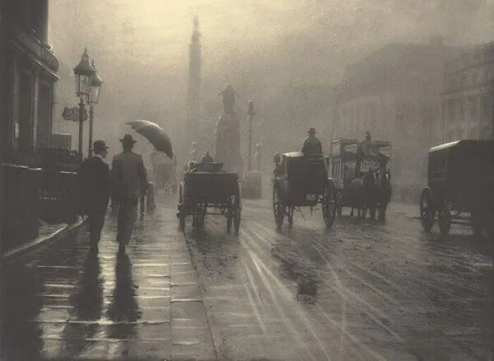 London, 1899. Photo By Leonard Misonne