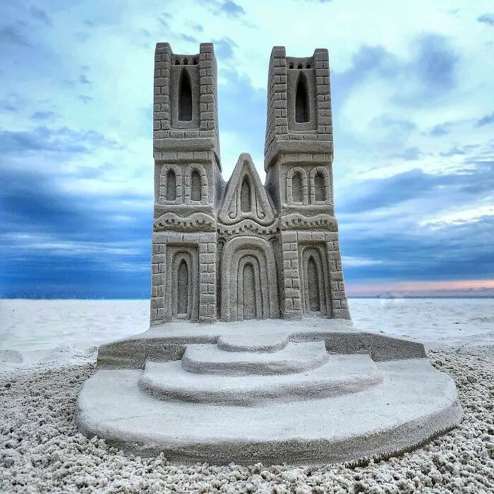 30 Breathtaking Sand Sculptures By Janel Hawkins