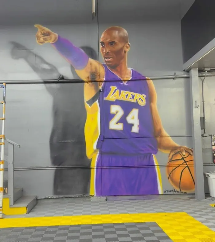 Artist Creates 3D Murals That Practically Jump Off The Wall (20 Pics)